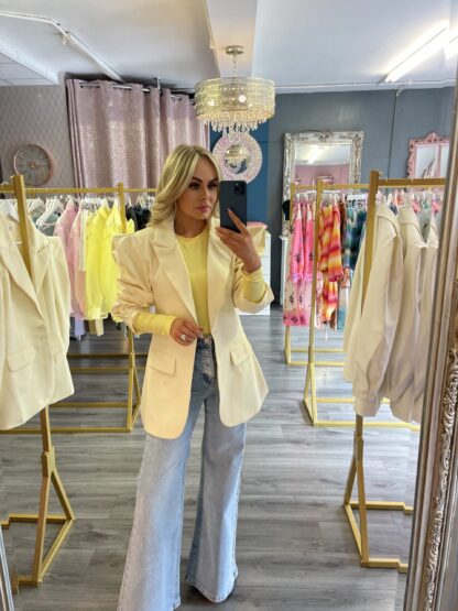 Lemon blazer