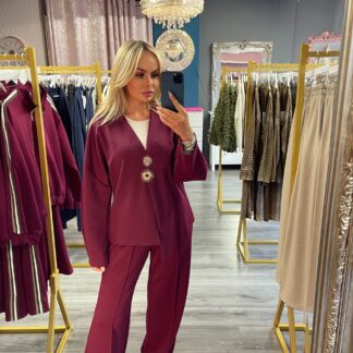 burgandy detail lounge set