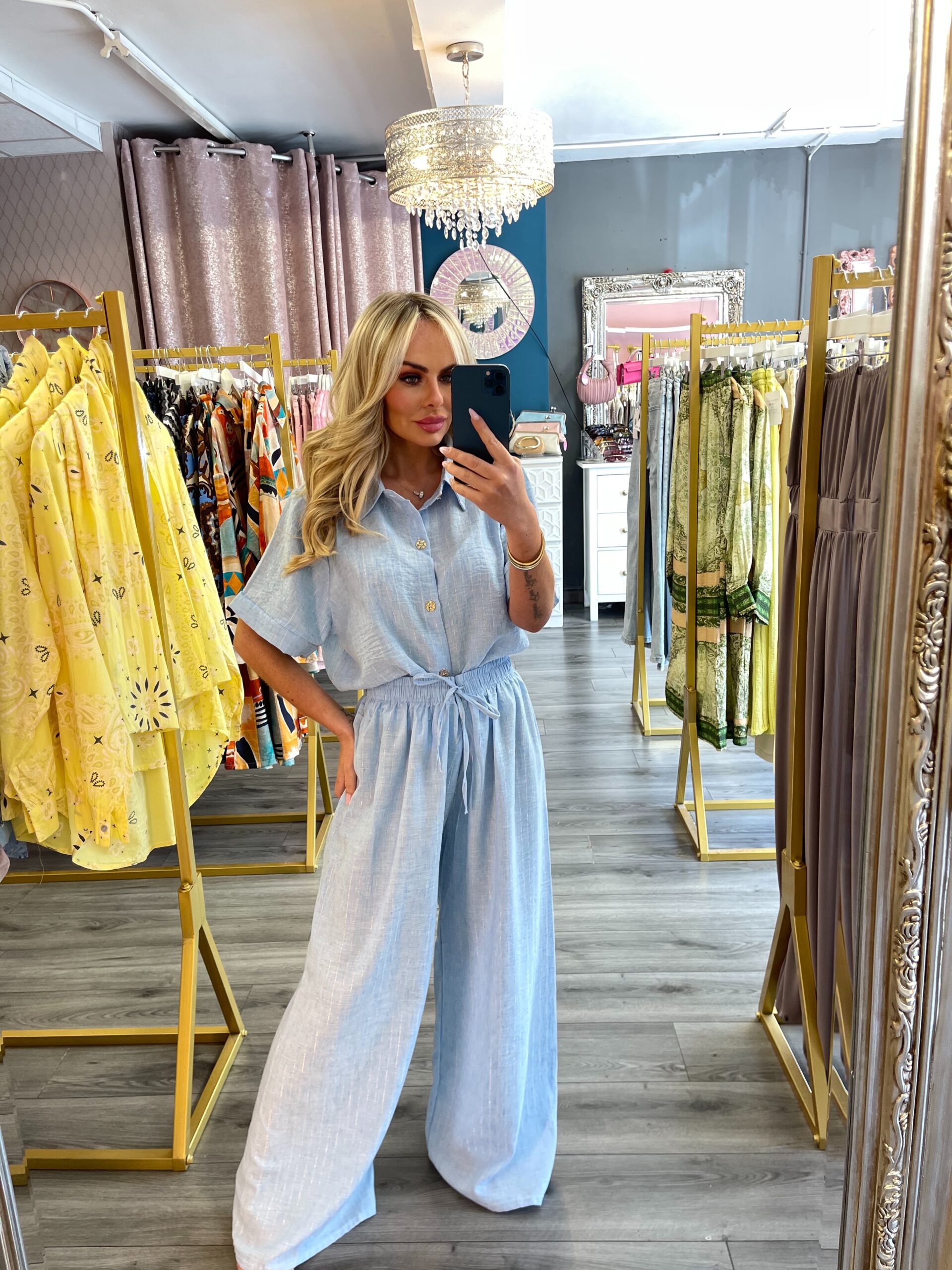Blue Twin Lounge Set