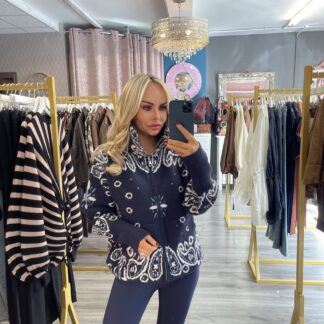 Navy Knitt Sweater